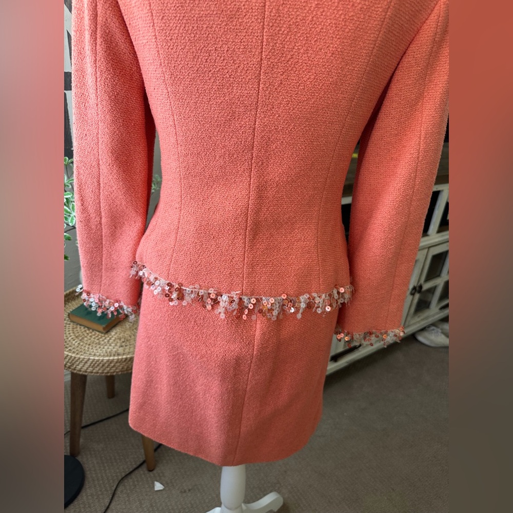 Louis Feraud Vintage Coral Embellished Women's Blazer and Skirt Set - Picture 3 of 13